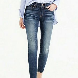 J.Crew Mid-rise Toothpick Distressed Jeans Size 28 👖
